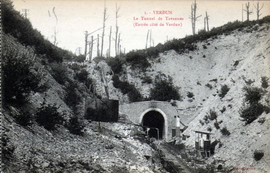 Verdun : Tunnel de Tavannes, entrée côté Verdun